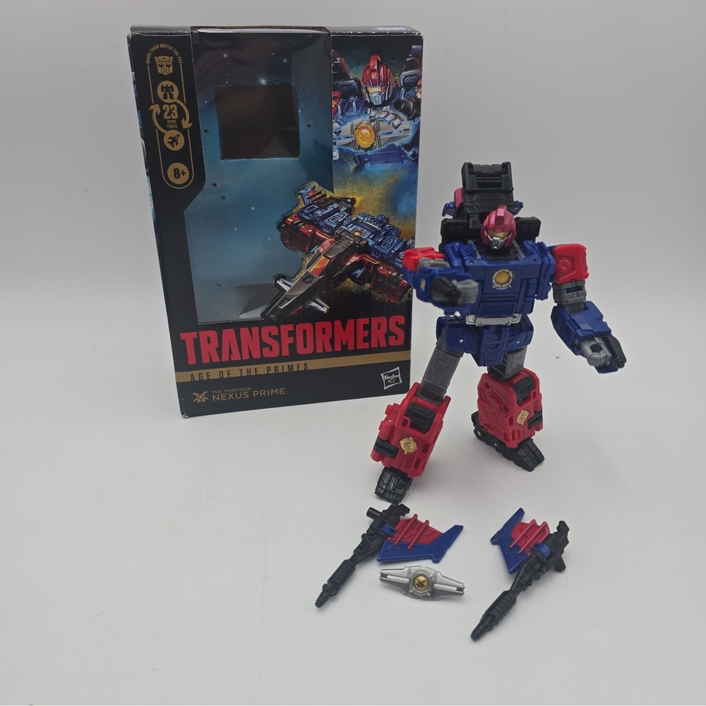 Transformers Age of the Primes Voyager Nexus Prime The Thirteen Hasbro